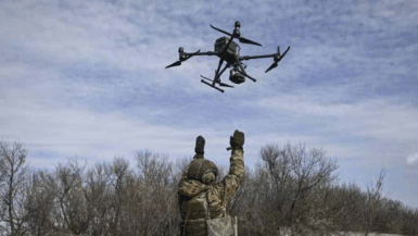 Les bases aériennes face aux essaims de drones, le général Bellanger évoque des défis à relever