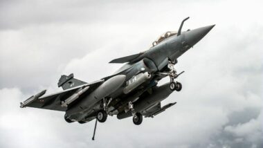 L’Ukraine prépare l’achat de 100 Rafale : un coup stratégique qui pourrait transformer sa puissance aérienne et inquiéter ses voisins