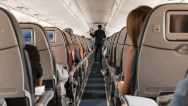 Des amendes salées et des interdictions de vol pour lutter contre les incivilités aériennes en France