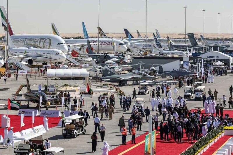 Embraer séduit l'Europe et l'Afrique avec des commandes marquantes au Dubai Airshow