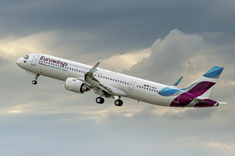Eurowings renforce ses vols vers Dubaï et Amman, les liaisons nationales en retrait