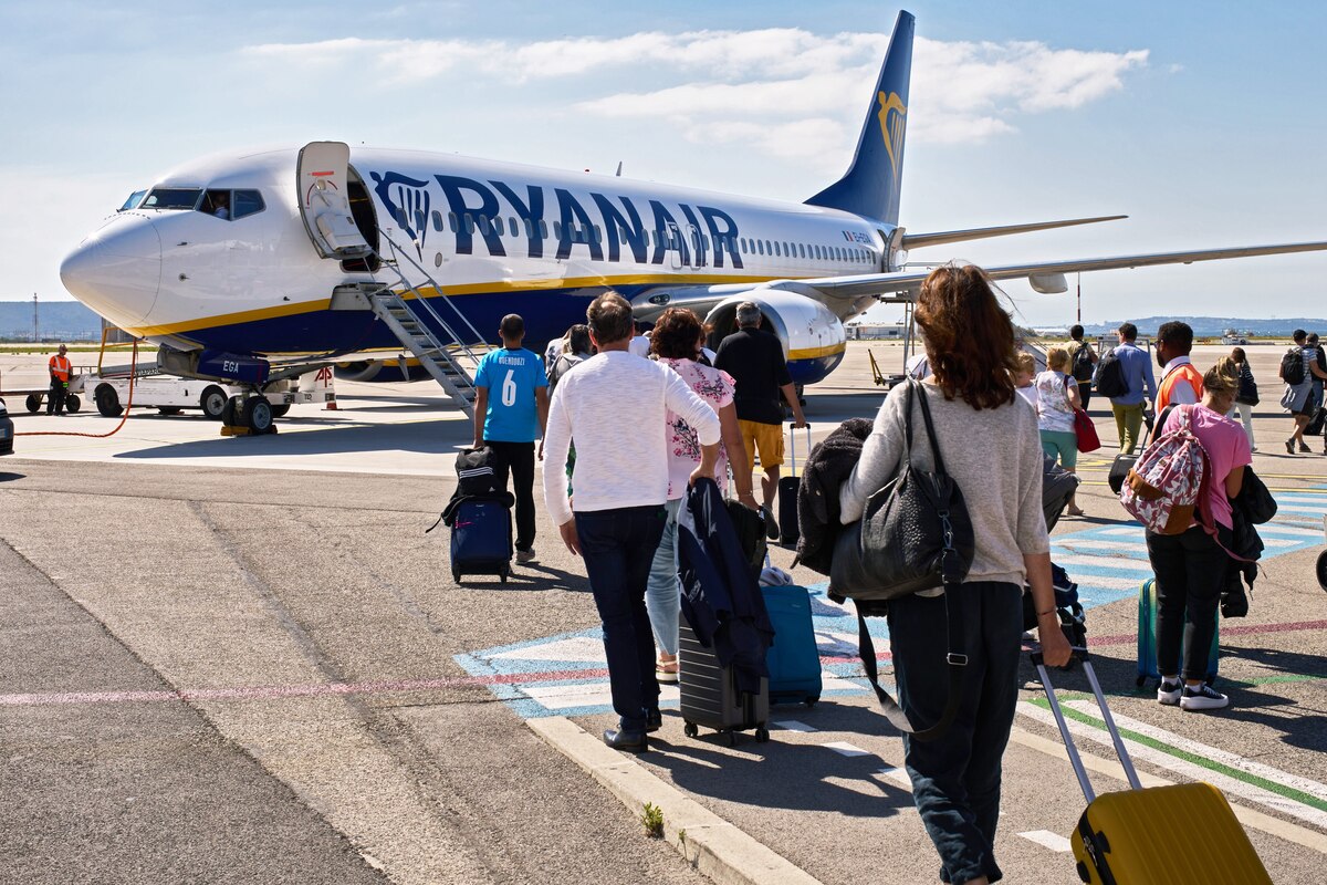 Ryanair et les cartes d'embarquement papier, les passagers portugais s'interrogent sur leurs droits