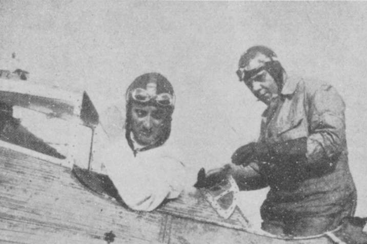 Deux aviateurs avaient d&eacute;fi&eacute; l&rsquo;Atlantique le 17 d&eacute;cembre 1929 avant qu&rsquo;un atterrissage forc&eacute; ne brise l&rsquo;exploit