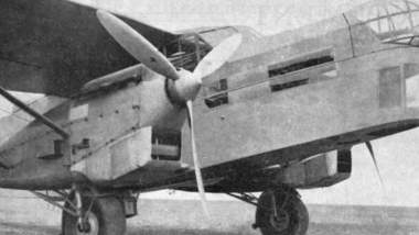 La rivalité franco-américaine avait pris un tournant inattendu quand, le 11 décembre 1924, un pilote français avait écrasé le record mondial