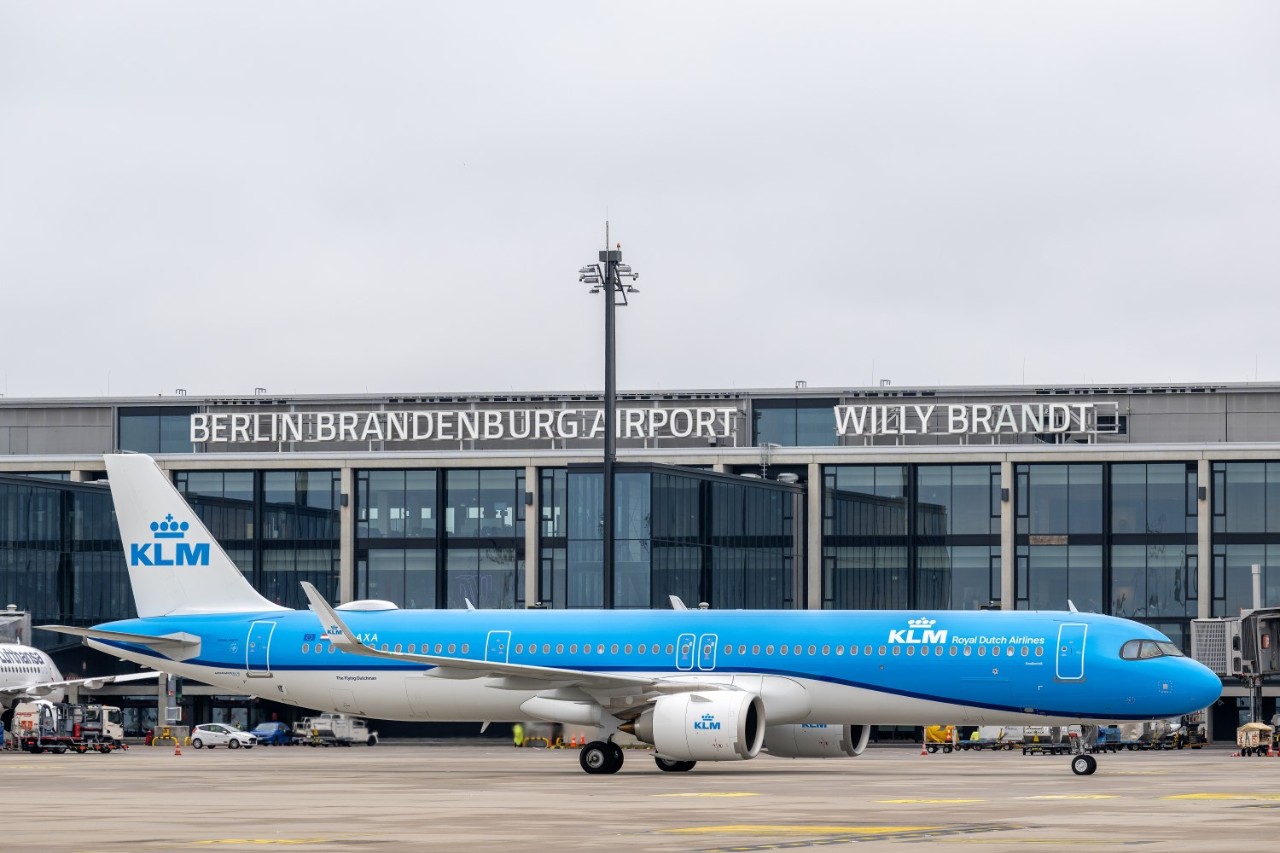 KLM dit adieu &agrave; son premier 737-800 et mise sur l'avenir avec l'Airbus A321neo