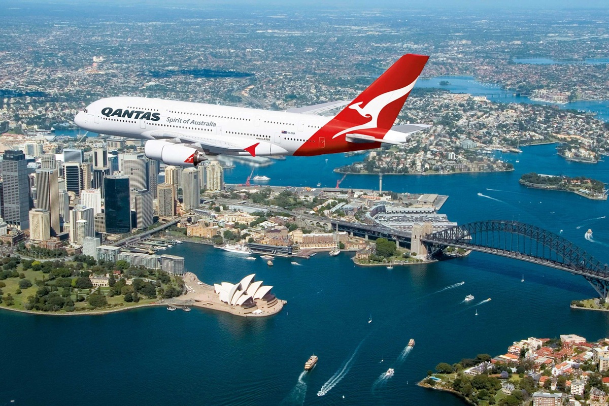 Le retour mouvement&eacute; du 10&egrave;me A380 de Qantas entre Sydney et Los Angeles intrigue les passagers