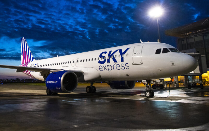 Sky Express ouvre une nouvelle route entre Lyon et Ath&egrave;nes, Emirates enrichit l'exp&eacute;rience voyage avec Train + Air