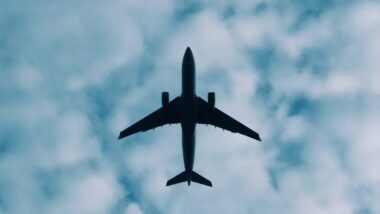 Airbus atteint un record de livraisons en 2025 et voit son carnet de commandes exploser