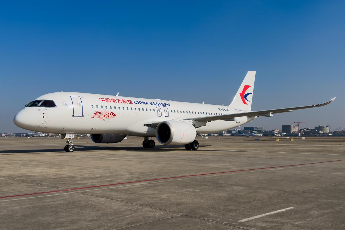 China Eastern et COMAC s'allient pour un C919 allong&eacute;, un d&eacute;fi pour Airbus et Boeing