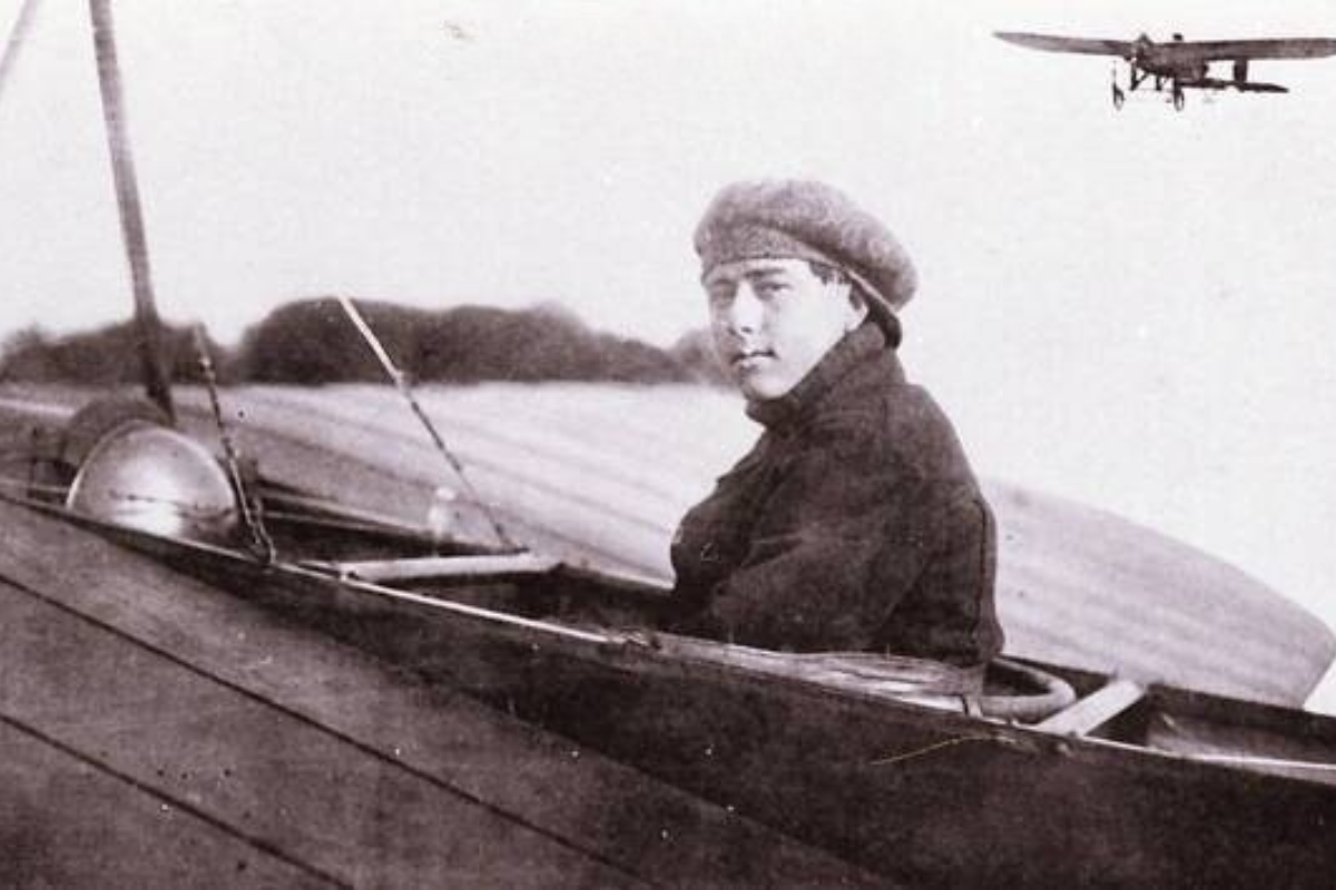 Un record historique s&rsquo;est effondr&eacute; en plein ciel lorsque, le 29 janvier 1923, Thoret a perdu son titre face &agrave; un exploit inattendu