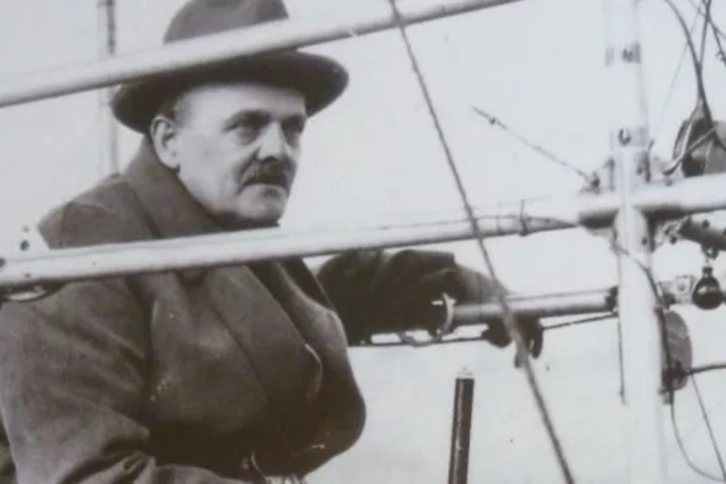 Alors que l&rsquo;aviation par avion a domin&eacute; sans partage, le pari audacieux d&rsquo;un ing&eacute;nieur fran&ccedil;ais a surpris tout le monde le 15 janvier 1921