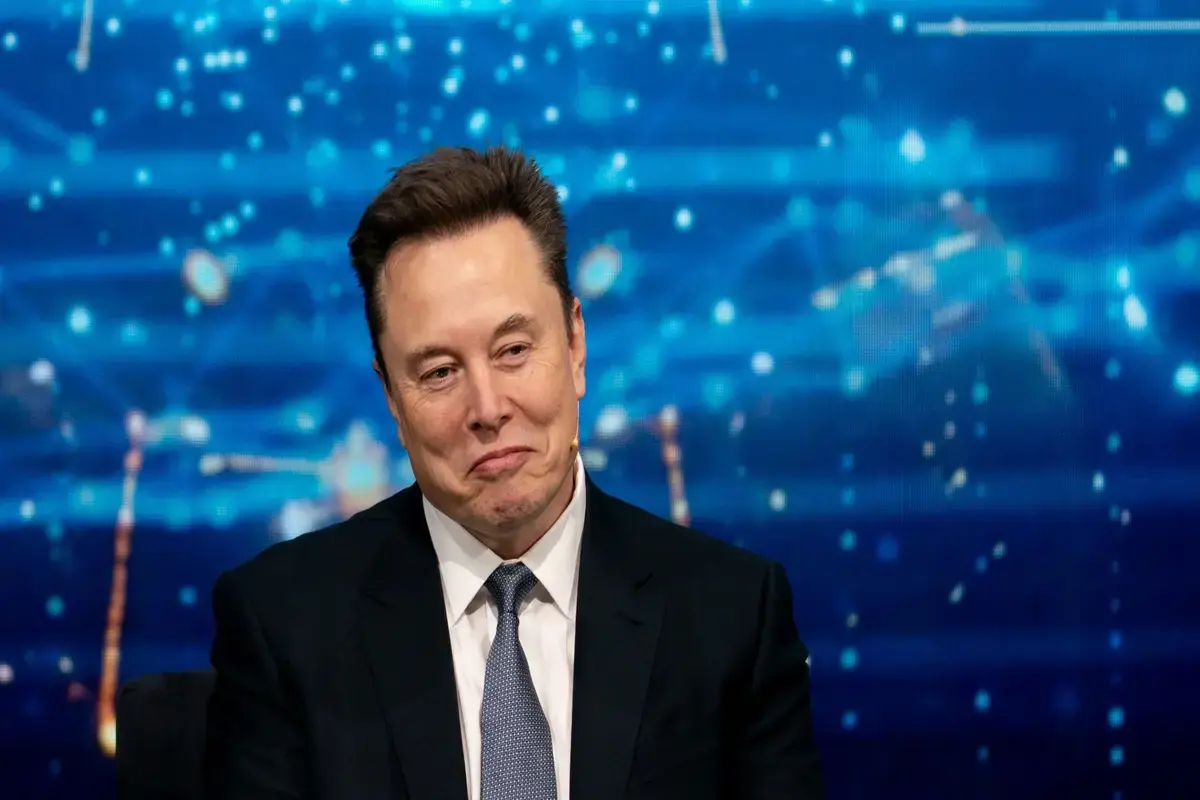 Elon Musk envisage de racheter Ryanair apr&egrave;s un d&eacute;saccord sur Starlink