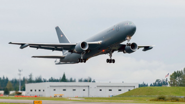 Boeing face à une nouvelle perte de 565 millions sur le KC-46, l'impact se fait sentir