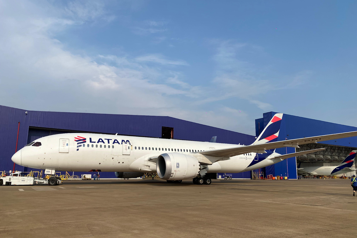 Les Boeing 777 de LATAM adoptent une technologie inspir&eacute;e des requins pour r&eacute;duire leur empreinte &eacute;cologique
